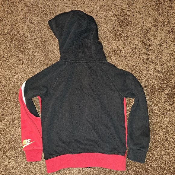 Nike Zip Front Hooded Sweatshirt Shirt With Nike Swoosh Logo Across The Chest - Picture 3 of 5